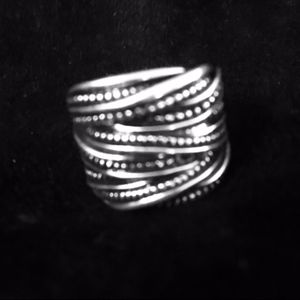 LAST CHANCE! Retro Vintage Silver Interwined Ring